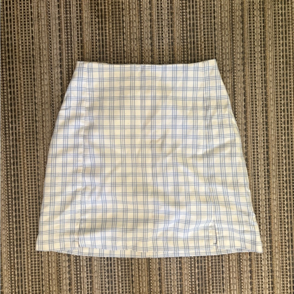 Brandy Melville Blue and White Plaid Pencil Skirt